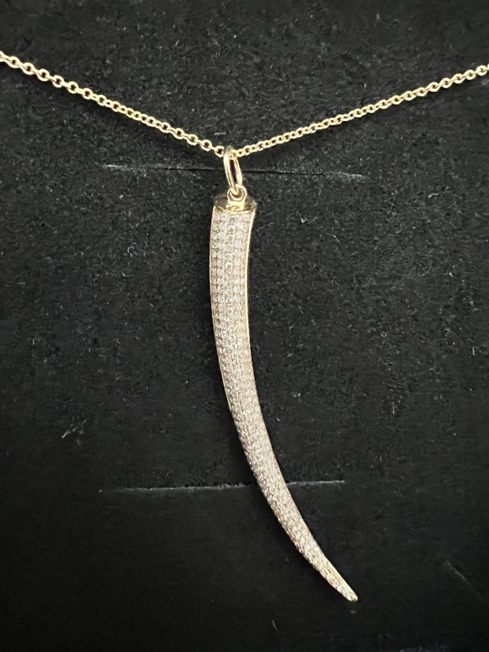 14K Yellow Gold with Pave Diamond Claw 18in Necklace